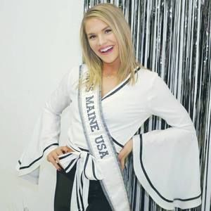 Meet your Posher, Marina